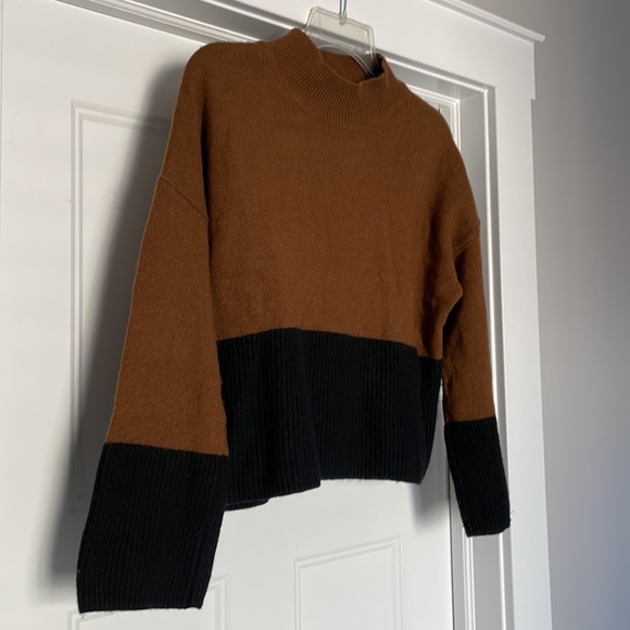 Massimo Dutti Sweaters - Wool blend Sweater